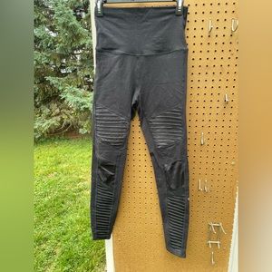 High waisted moto legging alo yoga black size medium